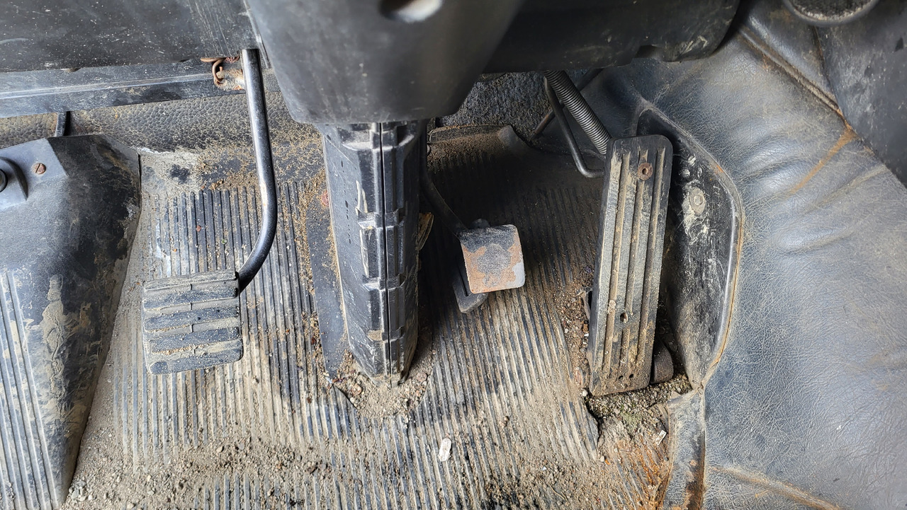 Тягач SCANIA R 142 H 6X2 SU KRANU: фото 18