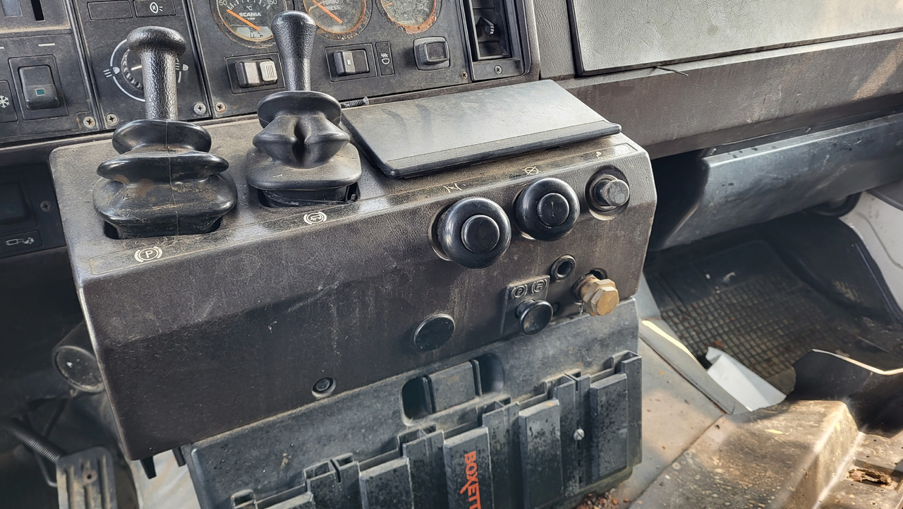 Тягач SCANIA R 142 H 6X2 SU KRANU: фото 15