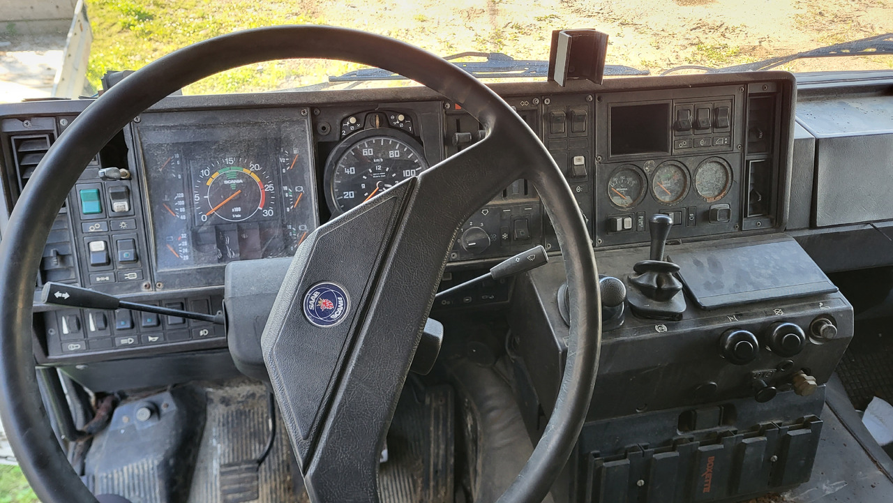 Тягач SCANIA R 142 H 6X2 SU KRANU: фото 34