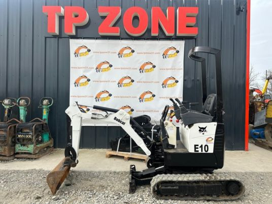 Bobcat E10 Joystick à 12500€ HT - Мини-экскаватор: фото 2 Bobcat E10 Joystick à 12500€ HT - Мини-экскаватор: фото 2