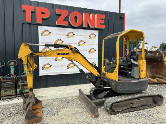 Bobcat E26 à 16900 € HT - Мини-экскаватор: фото 2 Bobcat E26 à 16900 € HT - Мини-экскаватор: фото 2