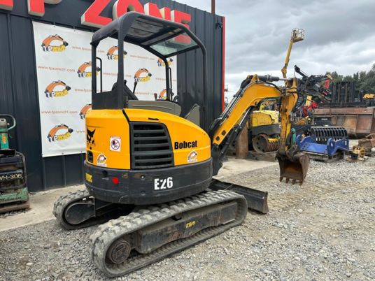 Bobcat E26 à 18 500 € HT - Мини-экскаватор: фото 3 Bobcat E26 à 18 500 € HT - Мини-экскаватор: фото 3