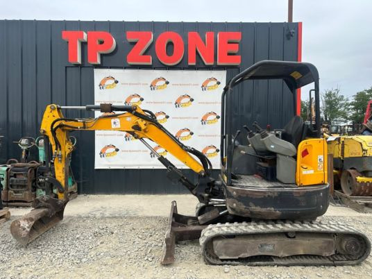 Bobcat E26 à 19 500 € HT - Мини-экскаватор: фото 2 Bobcat E26 à 19 500 € HT - Мини-экскаватор: фото 2