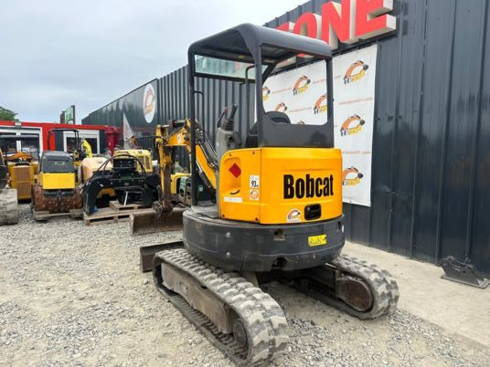 Bobcat E26 à 19 500 € HT - Мини-экскаватор: фото 4 Bobcat E26 à 19 500 € HT - Мини-экскаватор: фото 4