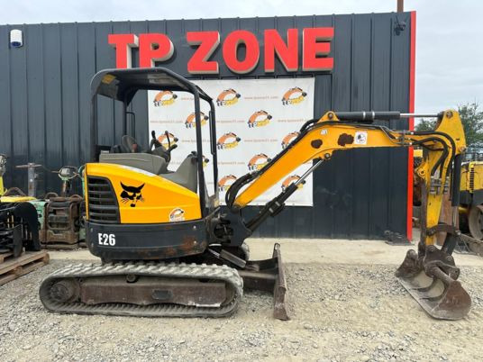 Bobcat E26 à 19 500 € HT - Мини-экскаватор: фото 1 Bobcat E26 à 19 500 € HT - Мини-экскаватор: фото 1