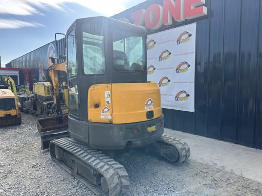 Мини-экскаватор Bobcat E35 Cabine à 20500 € HT: фото 6