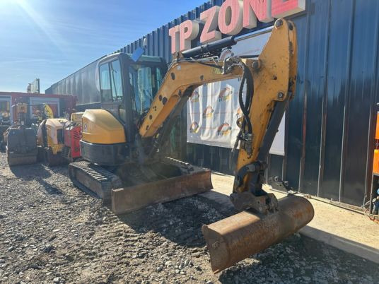 Bobcat E35 à 22 500€ HT - Мини-экскаватор: фото 4 Bobcat E35 à 22 500€ HT - Мини-экскаватор: фото 4