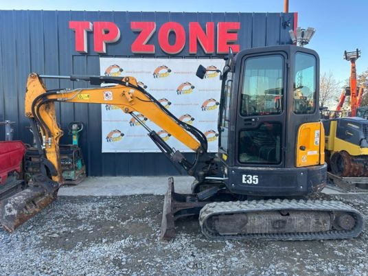 Bobcat E35 à 23 500 € HT - Мини-экскаватор: фото 2 Bobcat E35 à 23 500 € HT - Мини-экскаватор: фото 2