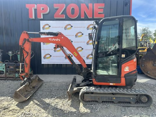 Kubota U27-4 Cabine à 23500€ HT - Мини-экскаватор: фото 4 Kubota U27-4 Cabine à 23500€ HT - Мини-экскаватор: фото 4