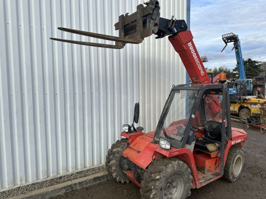 Manitou BT420 Evo - 4x4 - Телескопический погрузчик: фото 4 Manitou BT420 Evo - 4x4 - Телескопический погрузчик: фото 4
