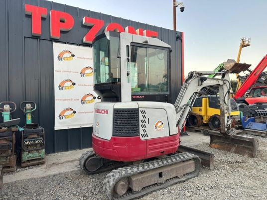 Мини-экскаватор Takeuchi TB23R Cabine à 17 500 € HT: фото 11