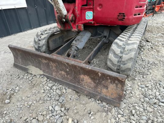 Takeuchi TB23R Cabine à 17 500 € HT - Мини-экскаватор: фото 5 Takeuchi TB23R Cabine à 17 500 € HT - Мини-экскаватор: фото 5