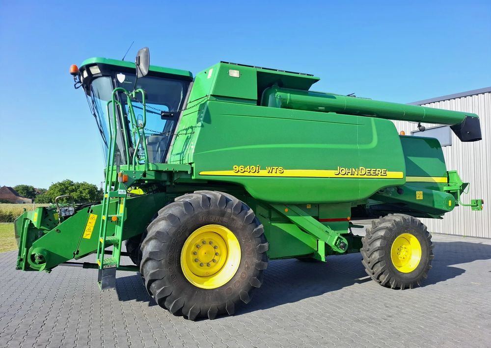John Deere WTS 9640i 2005 Rok, heder 6,1m, Stol do rzepaku, Nie Malowany, Stan Bardzo Dobry - Зерноуборочный комбайн: фото 3 John Deere WTS 9640i 2005 Rok, heder 6,1m, Stol do rzepaku, Nie Malowany, Stan Bardzo Dobry - Зерноуборочный комбайн: фото 3