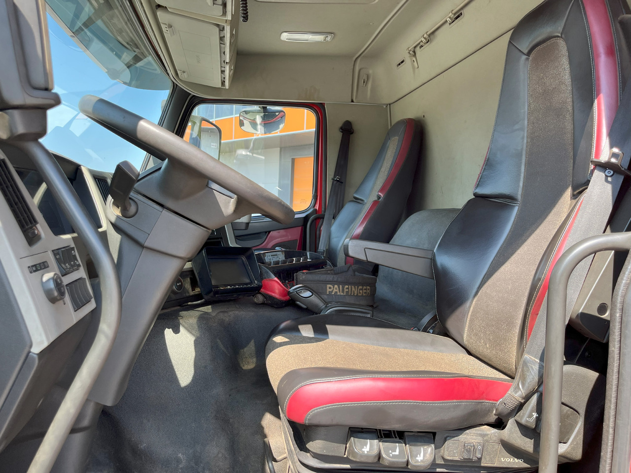 Автоманипулятор Volvo FM370 6X2 EURO6 + CRANE PALFINGER PK23001EH: фото 21