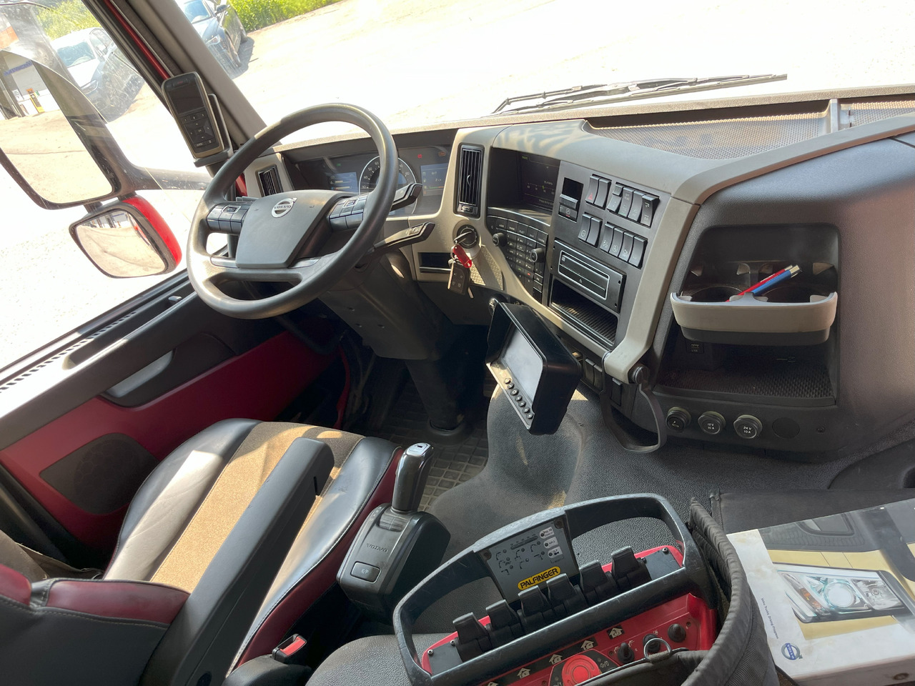 Автоманипулятор Volvo FM370 6X2 EURO6 + CRANE PALFINGER PK23001EH: фото 22