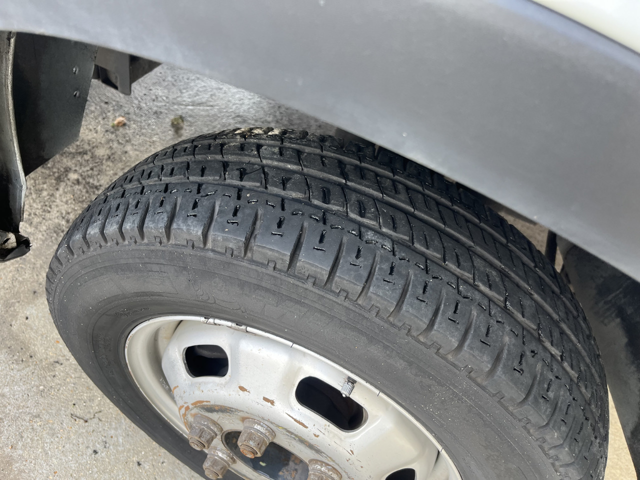 Iveco Daily 35-130 35c13 caisse - Фургон с закрытым кузовом: фото 5 Iveco Daily 35-130 35c13 caisse - Фургон с закрытым кузовом: фото 5