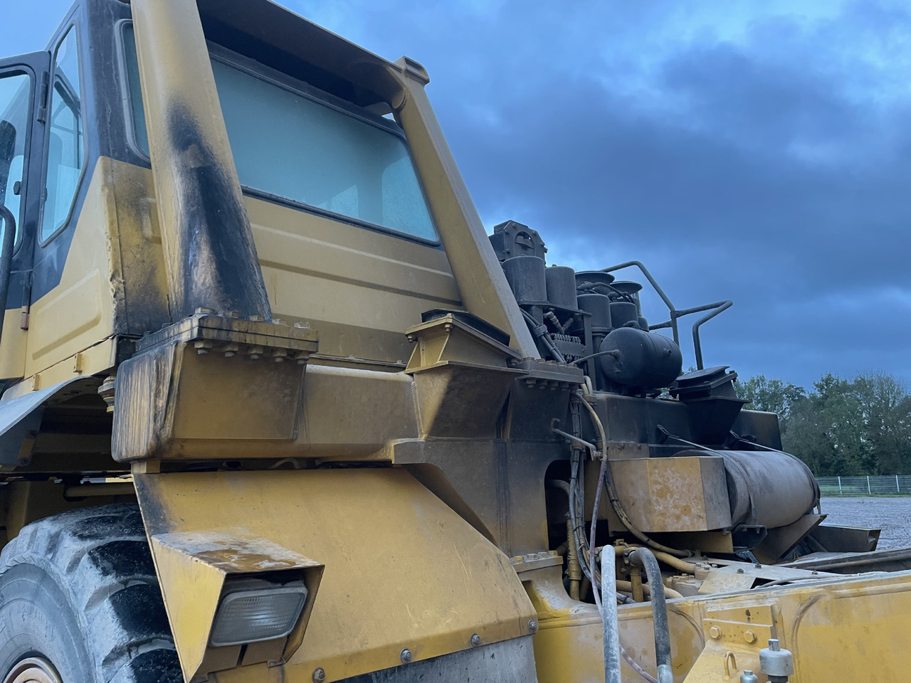 Карьерный самосвал KOMATSU Hd405-6: фото 13 Карьерный самосвал KOMATSU Hd405-6: фото 13