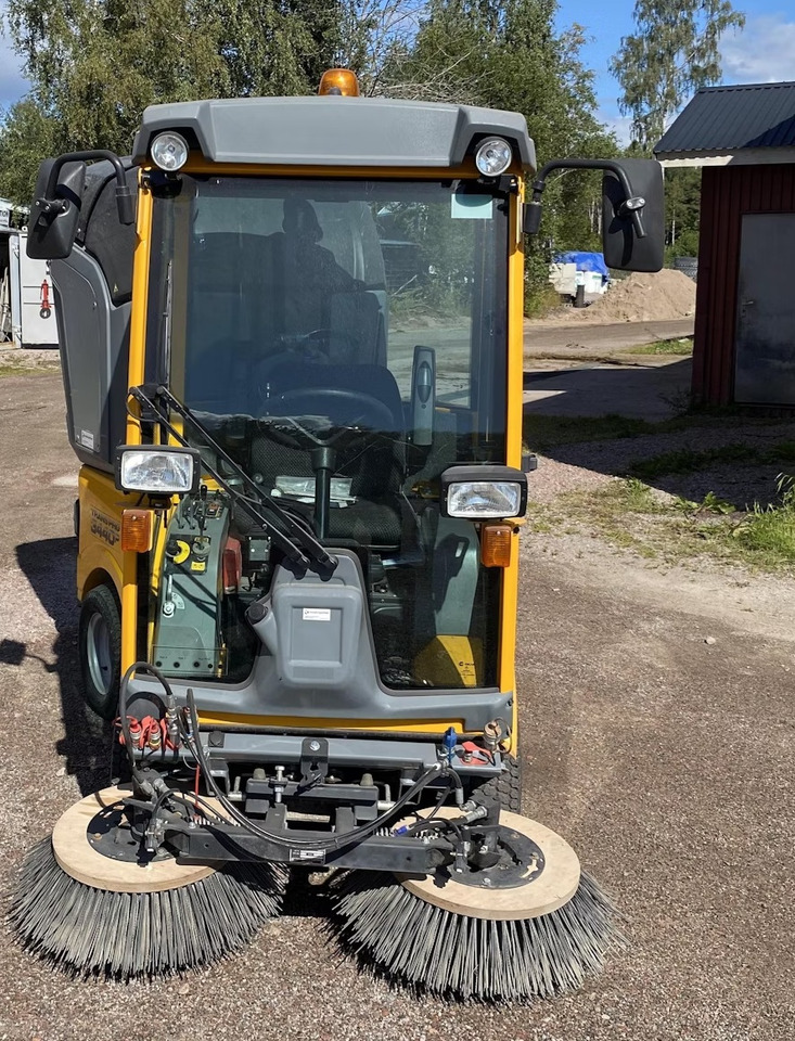 Belos Transpro 3440 - Подметально-уборочная машина: фото 3 Belos Transpro 3440 - Подметально-уборочная машина: фото 3