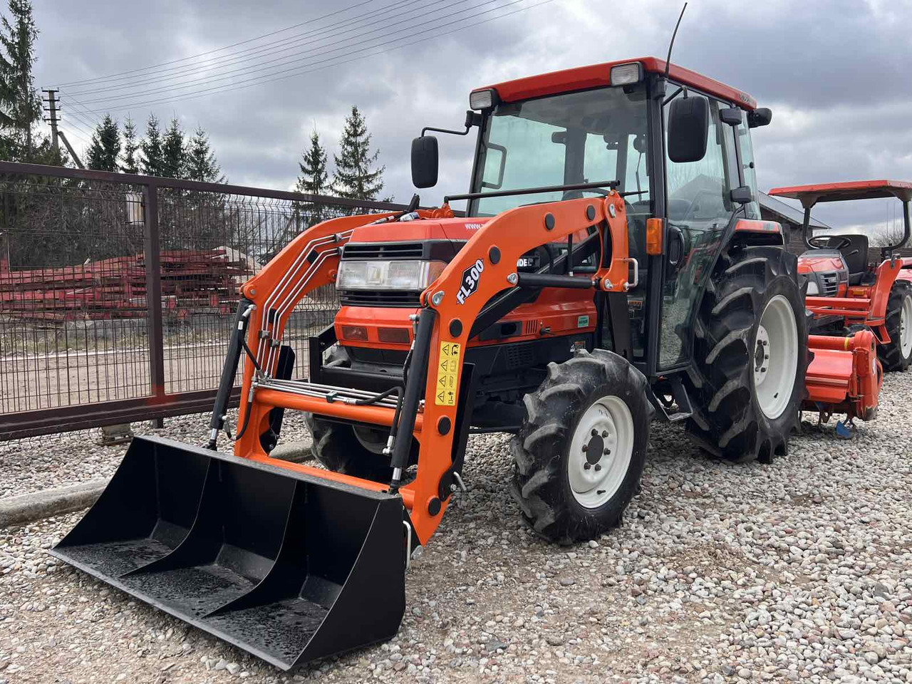 Kubota GL321 - Минитрактор: фото 2 Kubota GL321 - Минитрактор: фото 2