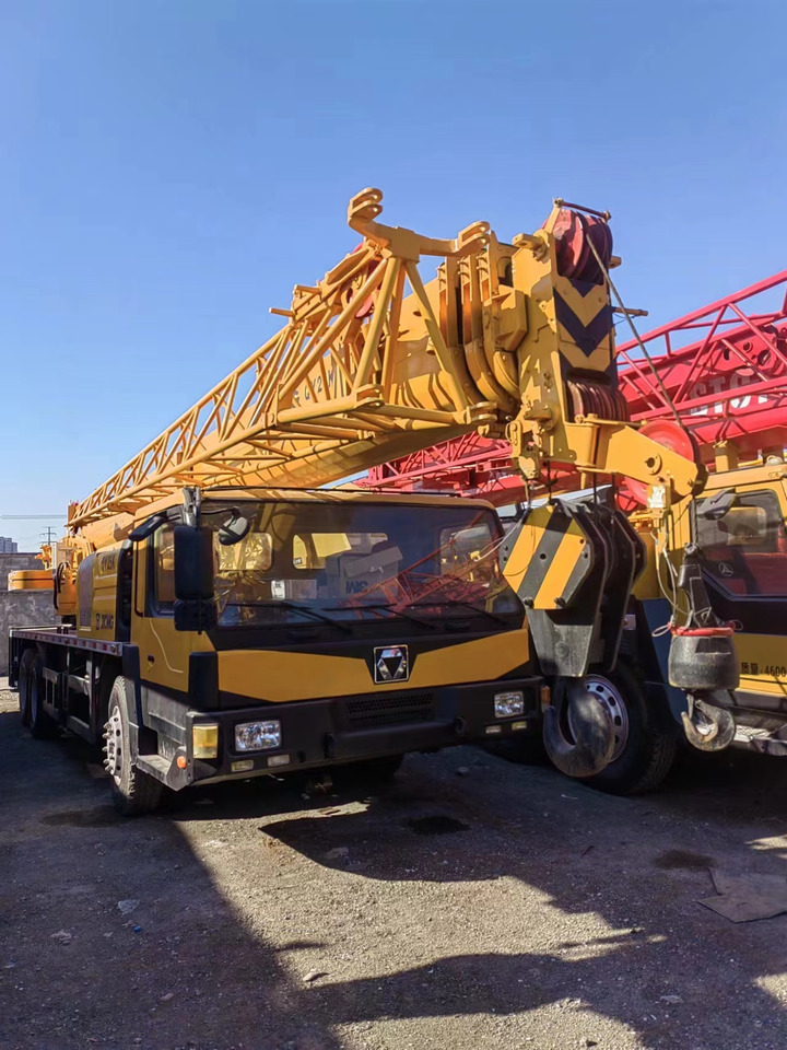 XCMG QY25K5 - Мобильный кран: фото 1 XCMG QY25K5 - Мобильный кран: фото 1