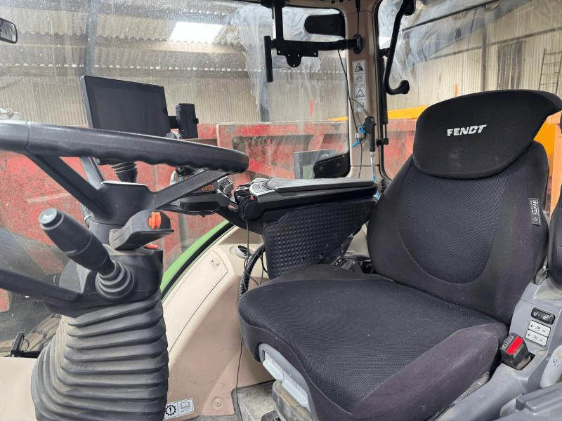FENDT 720 PROFI PLUS - Трактор: фото 5 FENDT 720 PROFI PLUS - Трактор: фото 5