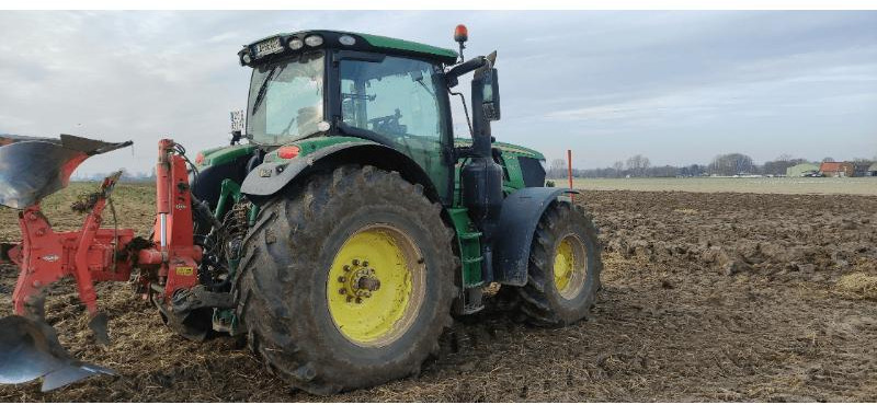 JOHN DEERE 6215R - Трактор: фото 5 JOHN DEERE 6215R - Трактор: фото 5