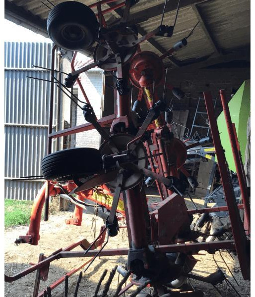 KUHN GF5801 - Сеноворошилка: фото 4 KUHN GF5801 - Сеноворошилка: фото 4