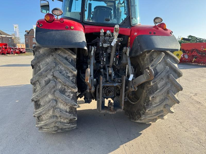 MASSEY-FERGUSON 6715 S DYNA VT - Трактор: фото 3 MASSEY-FERGUSON 6715 S DYNA VT - Трактор: фото 3