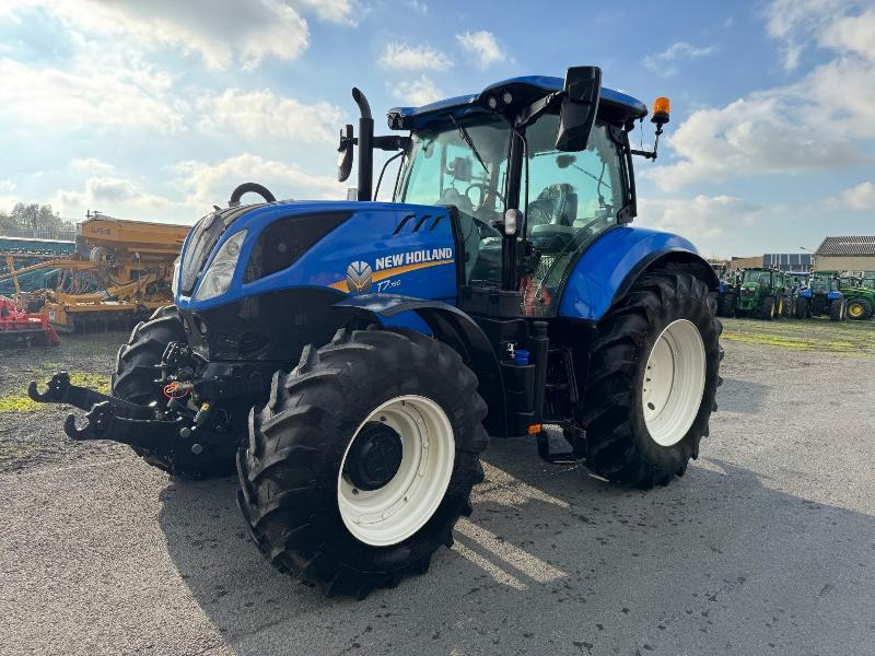 NEW-HOLLAND T7.190 RC - Трактор: фото 1 NEW-HOLLAND T7.190 RC - Трактор: фото 1