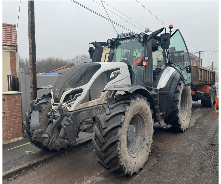 VALTRA T175 EA - Трактор: фото 1 VALTRA T175 EA - Трактор: фото 1