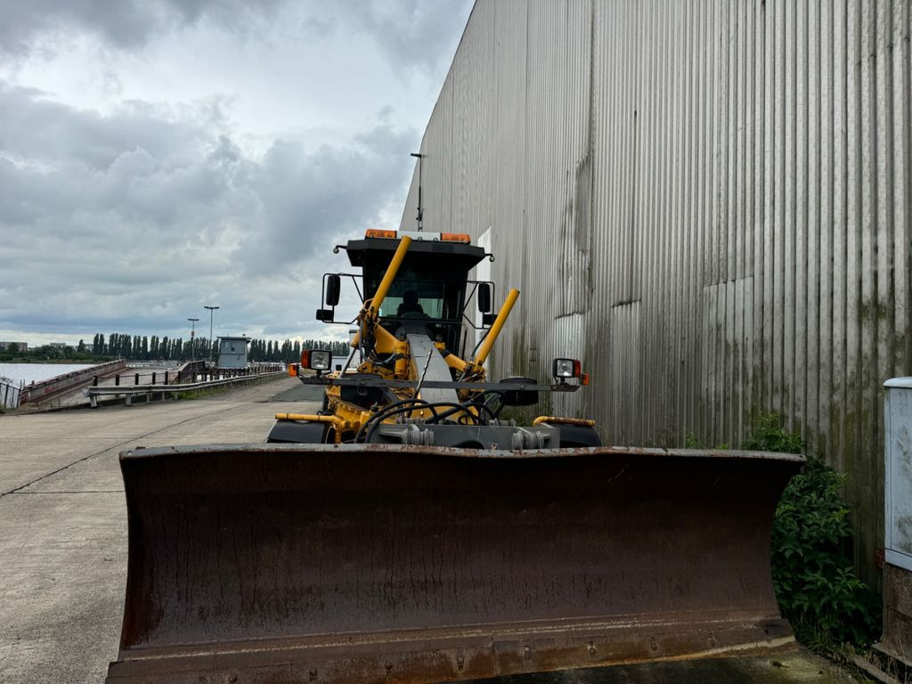 Volvo G746B Volvo G746B - Грейдер: фото 3 Volvo G746B Volvo G746B - Грейдер: фото 3