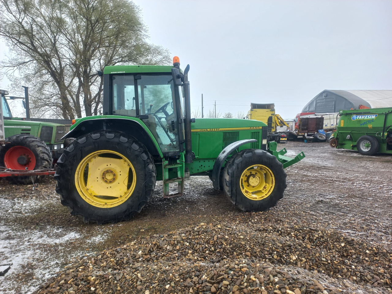 JOHN DEERE 6600 TRACTOR - Трактор: фото 2 JOHN DEERE 6600 TRACTOR - Трактор: фото 2