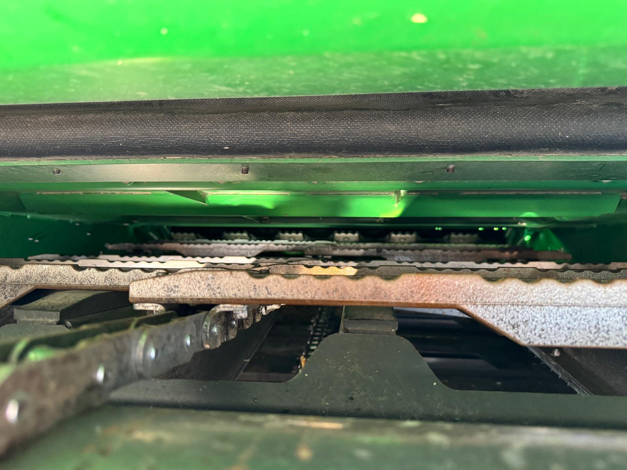 John Deere S680i combine + 635X Header + Zurn trailer - Зерноуборочный комбайн: фото 4 John Deere S680i combine + 635X Header + Zurn trailer - Зерноуборочный комбайн: фото 4