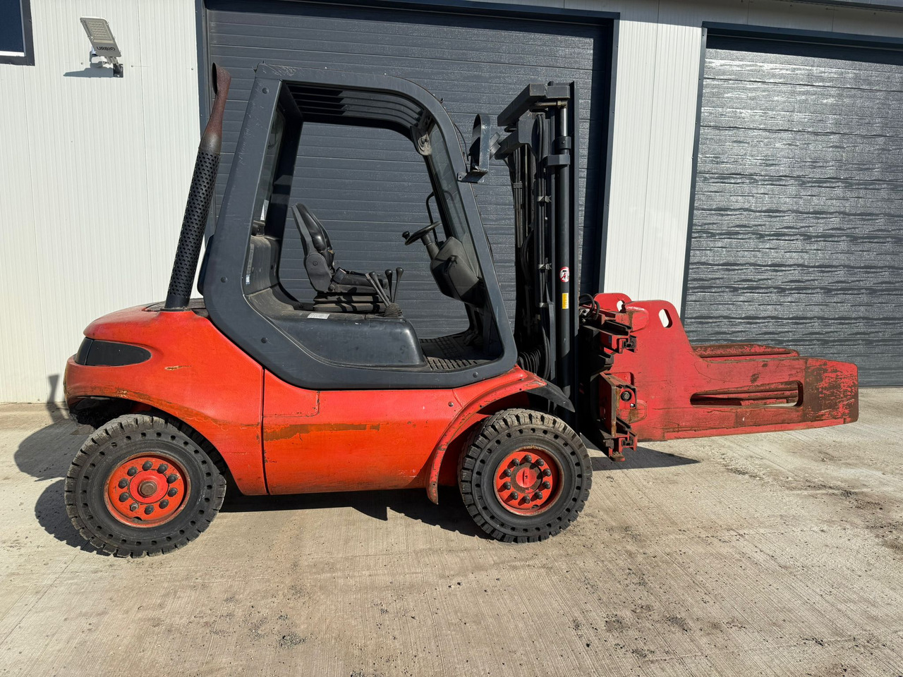 Дизельный погрузчик LINDE H40 STACKER: фото 9