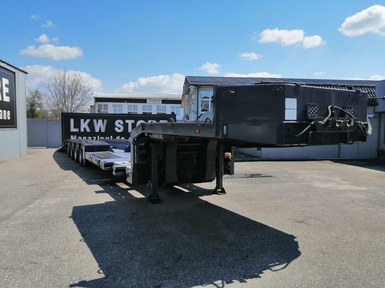 Langendorf Trailer-Tiefbett, 4 Axe, 59 to, extension, TOP !!! - Низкорамный полуприцеп: фото 3 Langendorf Trailer-Tiefbett, 4 Axe, 59 to, extension, TOP !!! - Низкорамный полуприцеп: фото 3