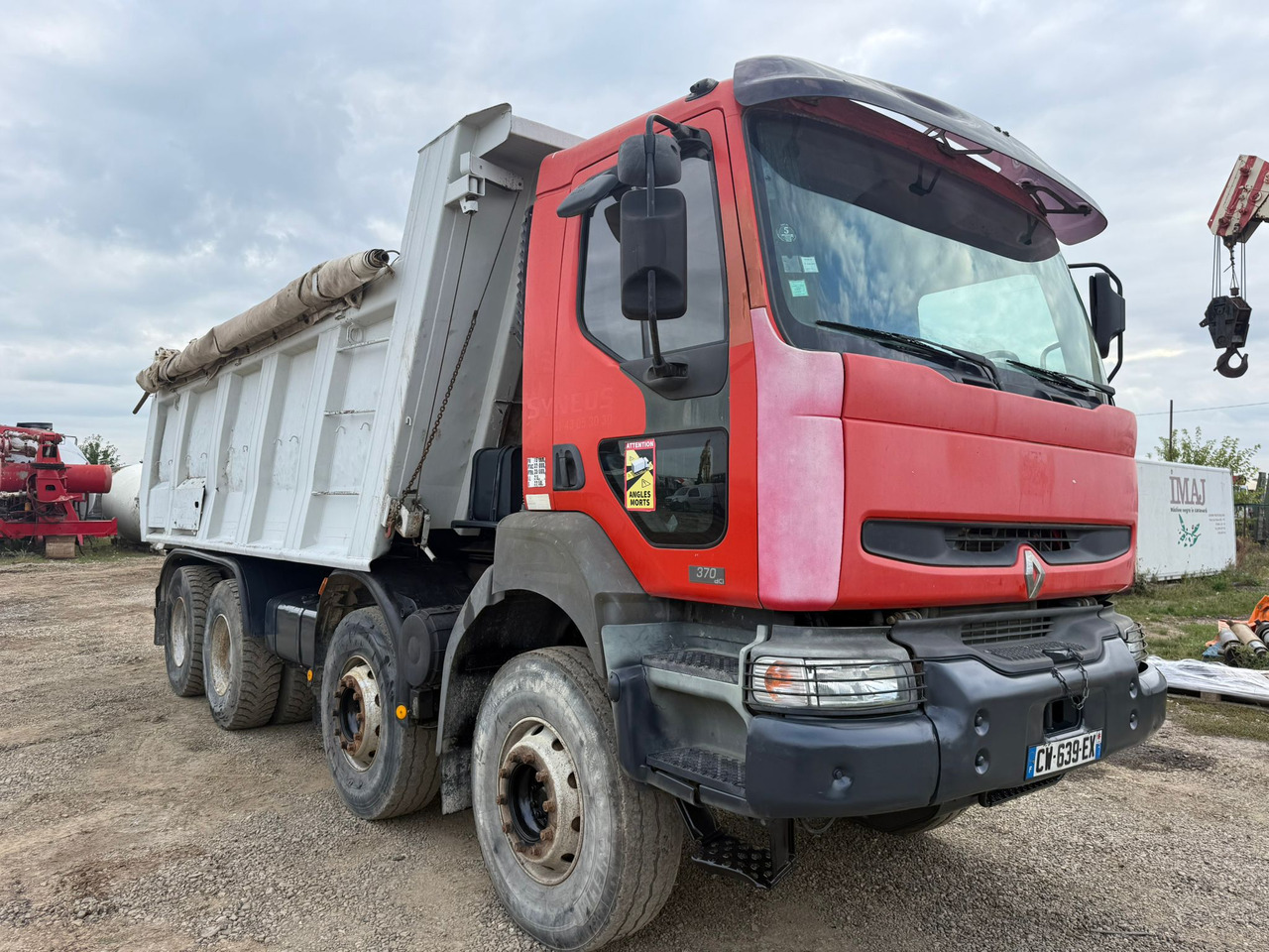 RENAULT KERAX TIPPER - Самосвал: фото 1 RENAULT KERAX TIPPER - Самосвал: фото 1