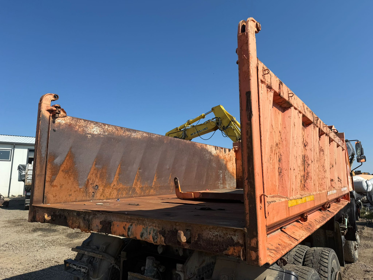 TIPPING BUCKET MEILLER KIPPER - Кузов для самосвала: фото 4 TIPPING BUCKET MEILLER KIPPER - Кузов для самосвала: фото 4