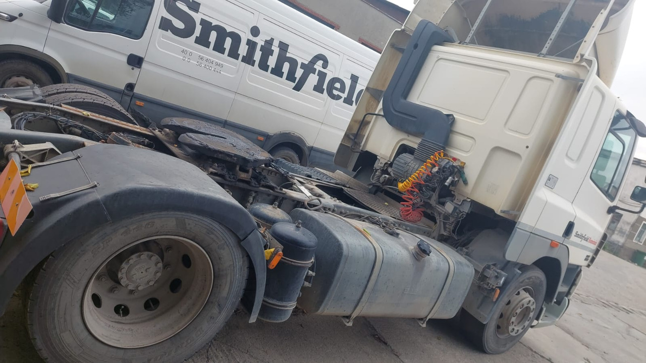 DAF CF 85.43 Tractor Head - Тягач: фото 5 DAF CF 85.43 Tractor Head - Тягач: фото 5
