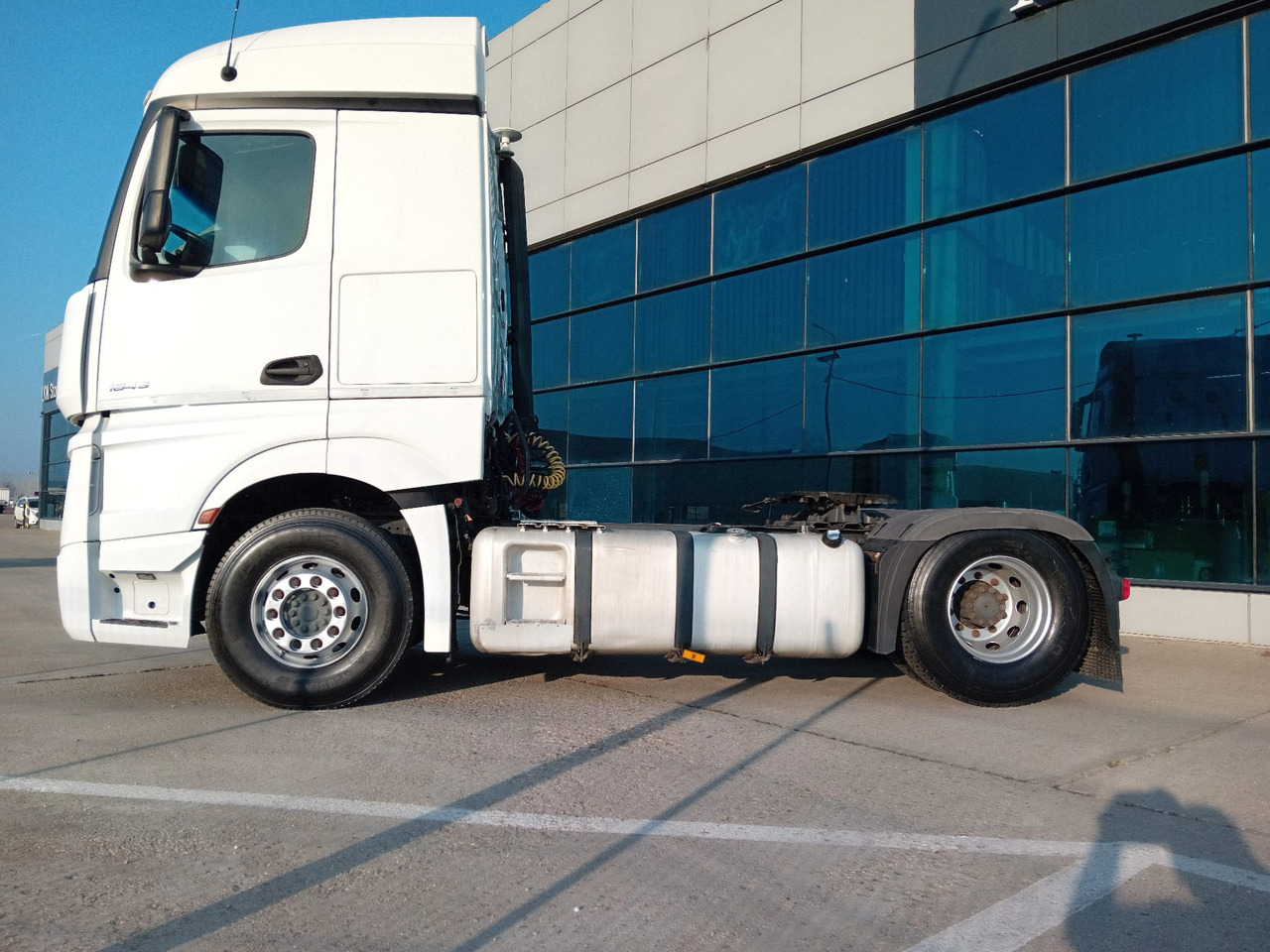 Mercedes-Benz Actros 1845 LS, TOP !!! - Тягач: фото 2 Mercedes-Benz Actros 1845 LS, TOP !!! - Тягач: фото 2