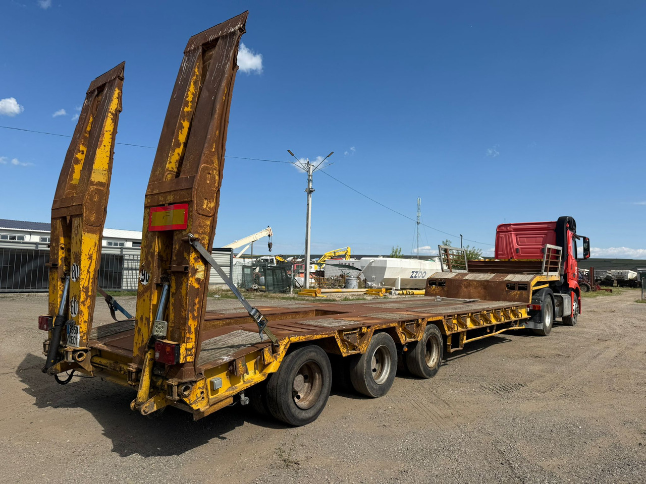 Mercedes-Benz Actros and Trailer ACTM Assembly - Тягач, Низкорамный полуприцеп: фото 2 Mercedes-Benz Actros and Trailer ACTM Assembly - Тягач, Низкорамный полуприцеп: фото 2