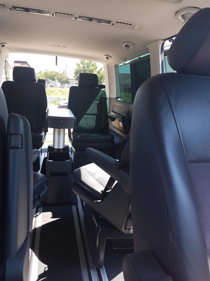 Пассажирский фургон VOLKSWAGEN MULTIVAN: фото 17