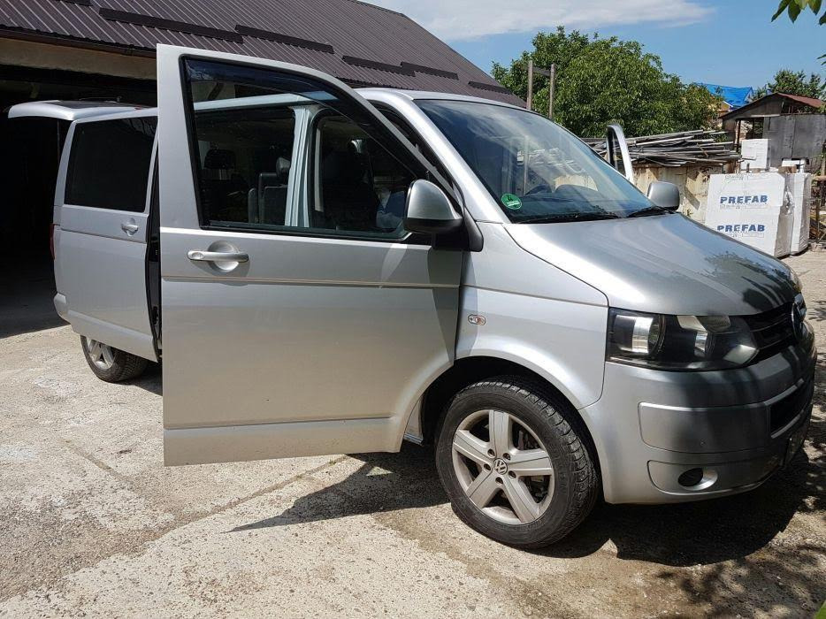 Пассажирский фургон VOLKSWAGEN MULTIVAN: фото 8