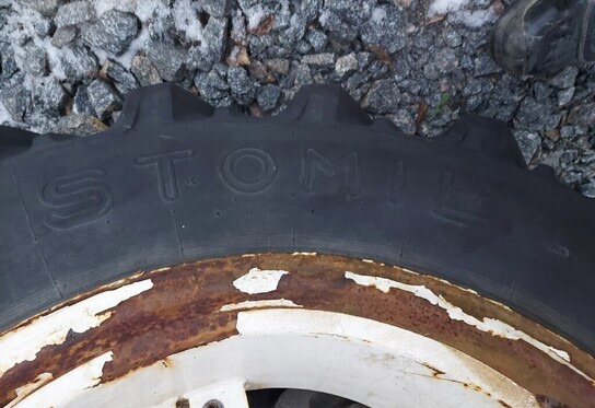 14.9R28 rengas - Valtra - Шина для Тракторов: фото 5 14.9R28 rengas - Valtra - Шина для Тракторов: фото 5