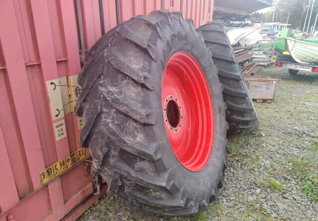 Fendt Takarenkaat 650/65R42 vanteineen - Шина для Тракторов: фото 3 Fendt Takarenkaat 650/65R42 vanteineen - Шина для Тракторов: фото 3