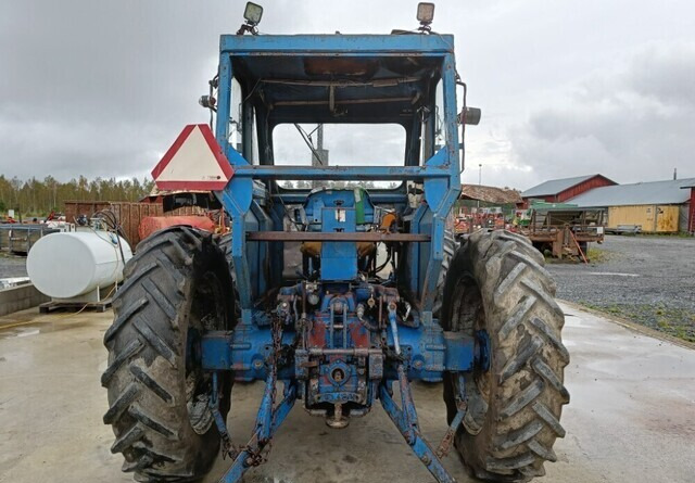 Ford County 754 Super 4 - VIDEO - Трактор: фото 4 Ford County 754 Super 4 - VIDEO - Трактор: фото 4