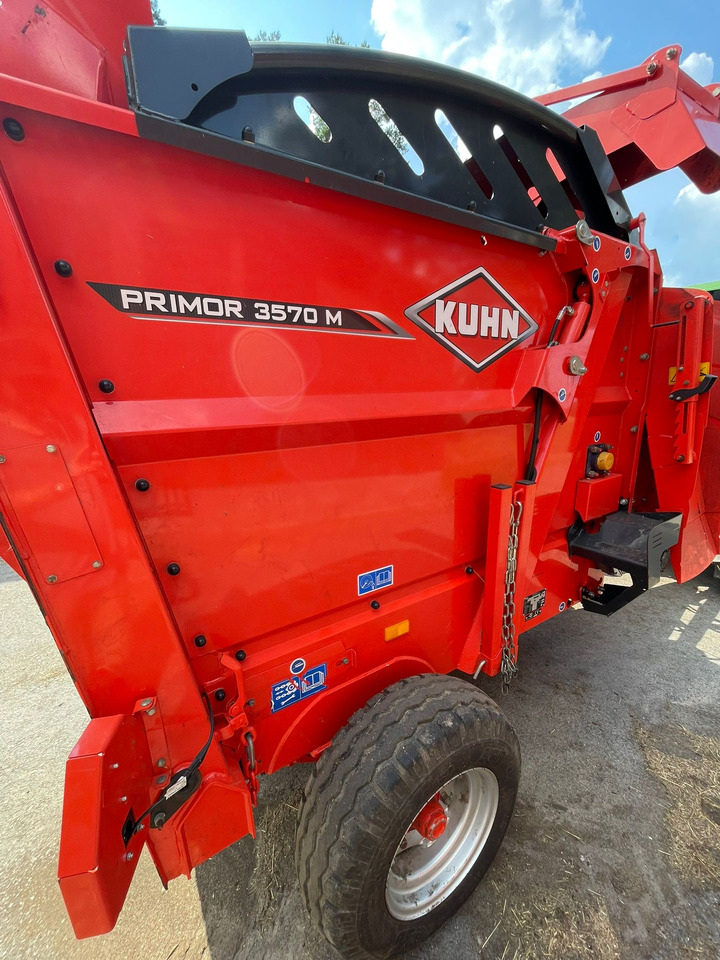 Инвентарь для животноводства KUHN Primor 3570M hinattava paalisilppuri: фото 5 Инвентарь для животноводства KUHN Primor 3570M hinattava paalisilppuri: фото 5