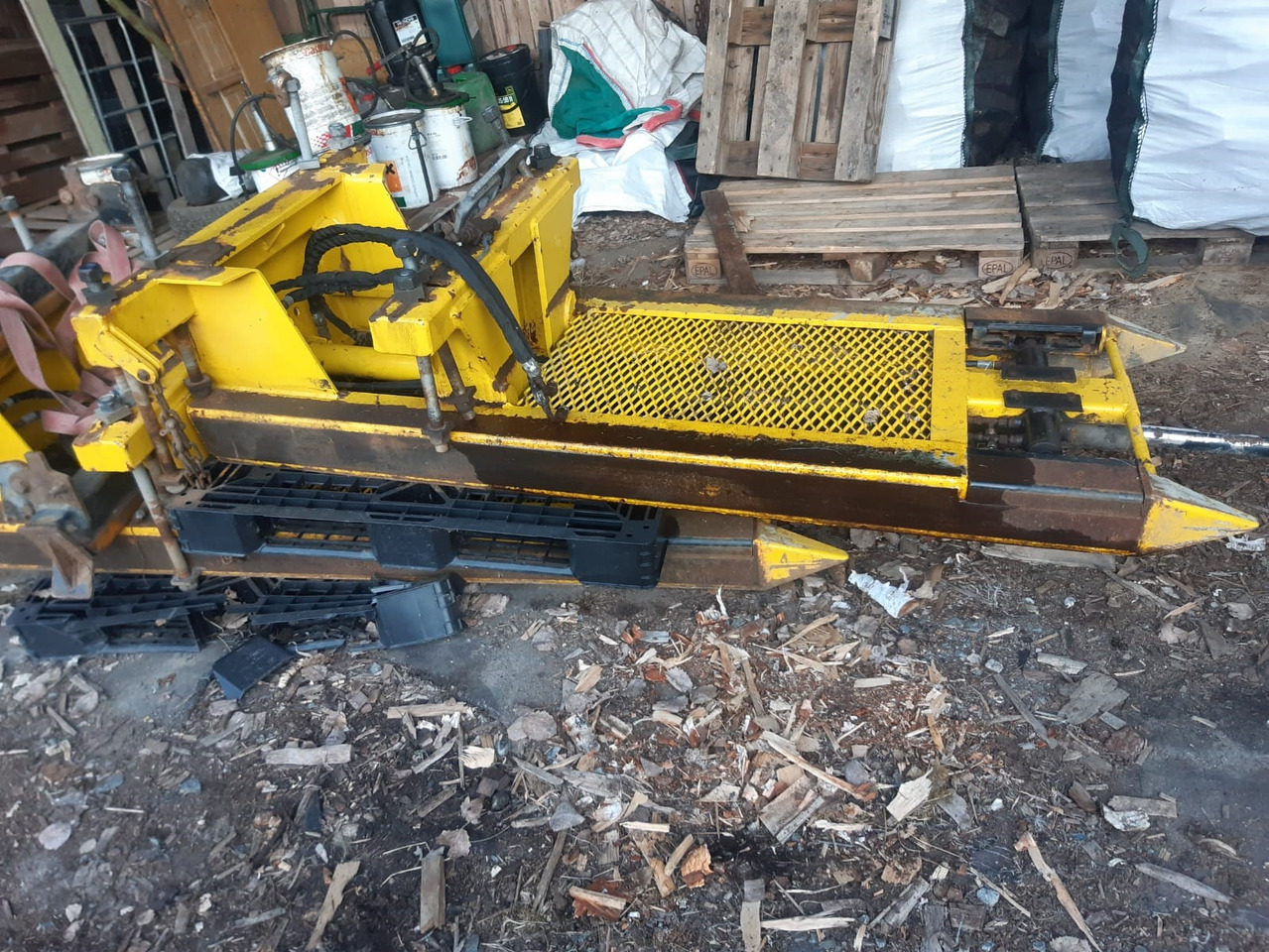 Nosturin teline Weckman Hyväkuntoinen - Лесозаготовительная техника: фото 1 Nosturin teline Weckman Hyväkuntoinen - Лесозаготовительная техника: фото 1