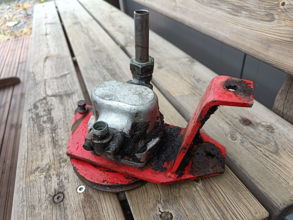 Sampo 410 hydrauliikkapumppu - Гидравлический насос для Зерноуборочных комбайнов: фото 4 Sampo 410 hydrauliikkapumppu - Гидравлический насос для Зерноуборочных комбайнов: фото 4