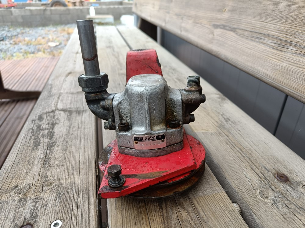 Sampo 410 hydrauliikkapumppu - Гидравлический насос для Зерноуборочных комбайнов: фото 2 Sampo 410 hydrauliikkapumppu - Гидравлический насос для Зерноуборочных комбайнов: фото 2