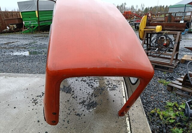 Traktorin hytti - lasikuituinen - Кабина для Тракторов: фото 2 Traktorin hytti - lasikuituinen - Кабина для Тракторов: фото 2